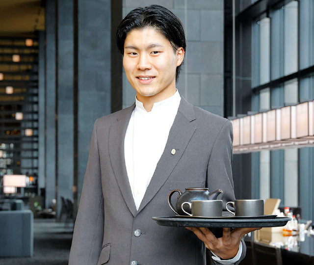 ホテル学科　鳴海 蓮樹さん