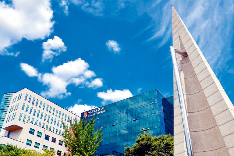 西江大学校