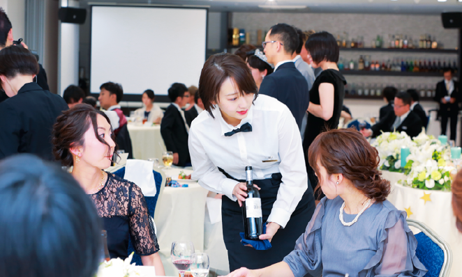海外のお客さまにもサービスする経験ができました